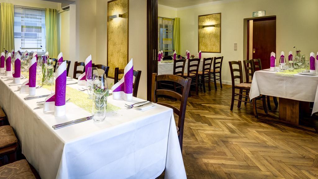 Hotel Restaurant Weihenstephaner Stuben 란츠후트 외부 사진