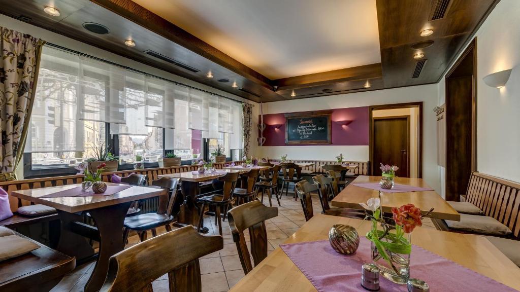 Hotel Restaurant Weihenstephaner Stuben 란츠후트 외부 사진