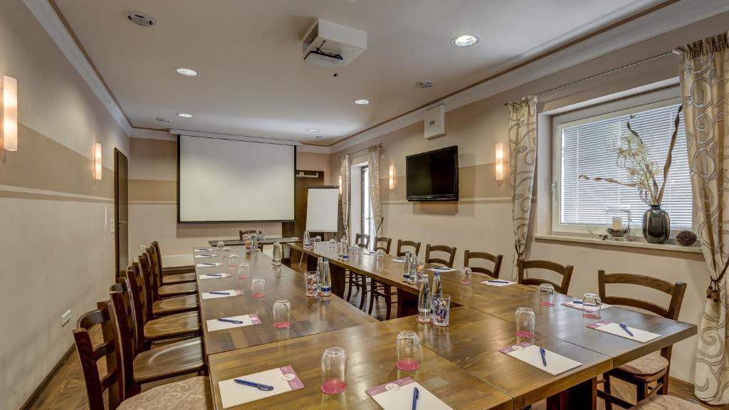 Hotel Restaurant Weihenstephaner Stuben 란츠후트 외부 사진
